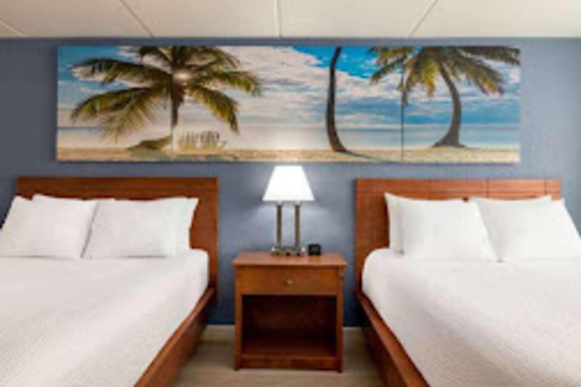 Envision Hotel Miami International Airport Экстерьер фото
